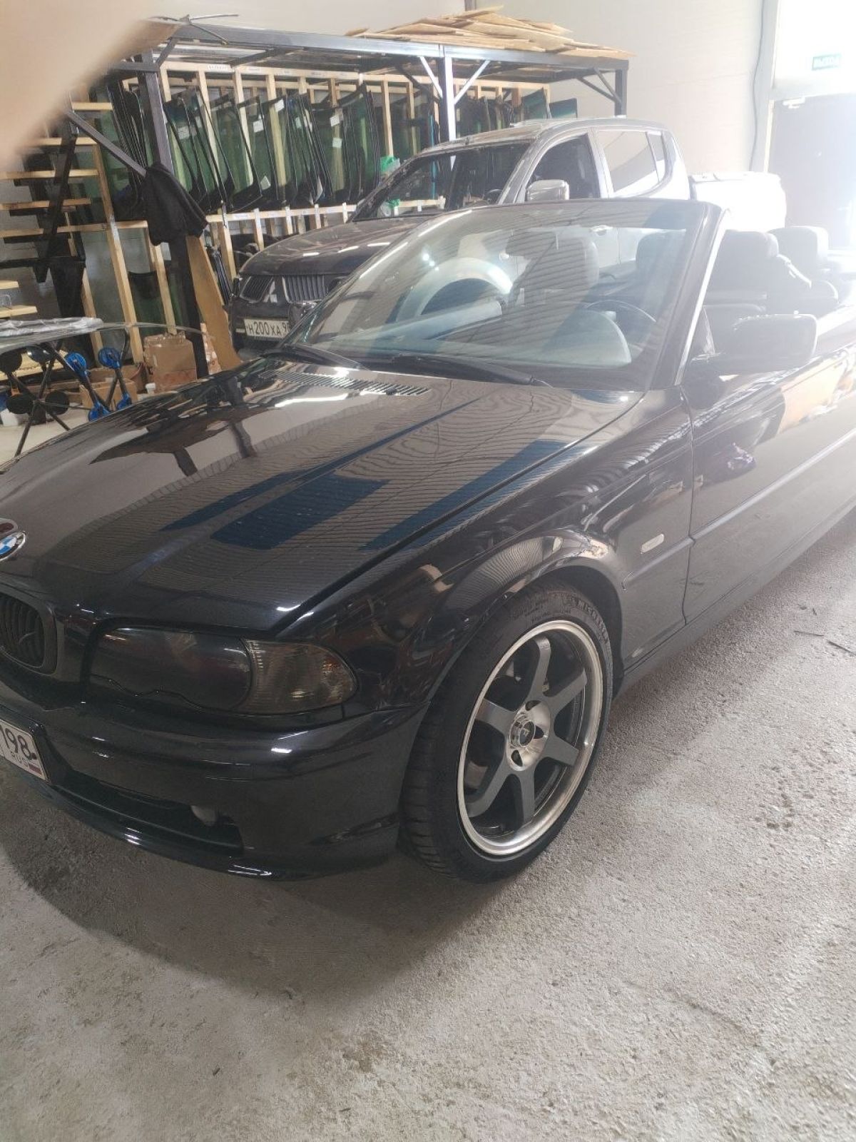 Замена стекла на BMW